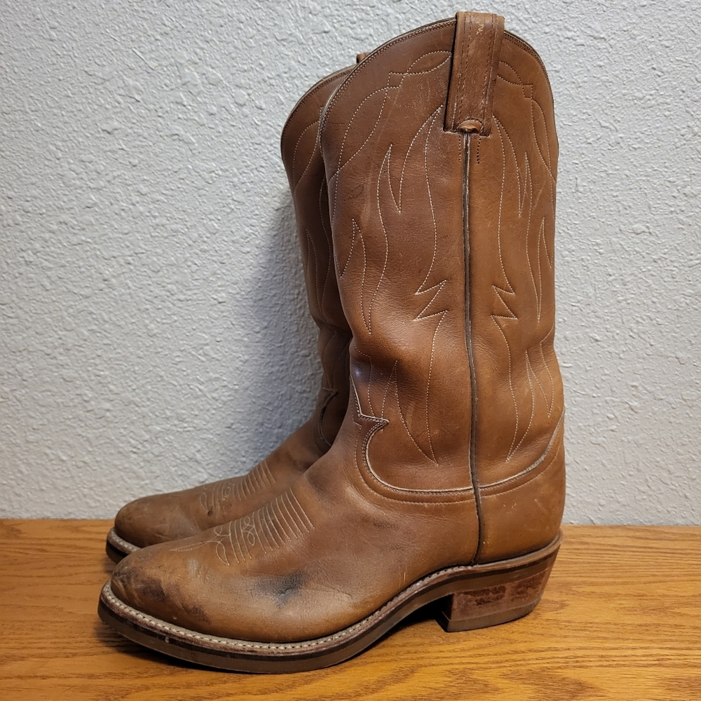 Tony Lama Brown Cowboy Boots Size 9½D